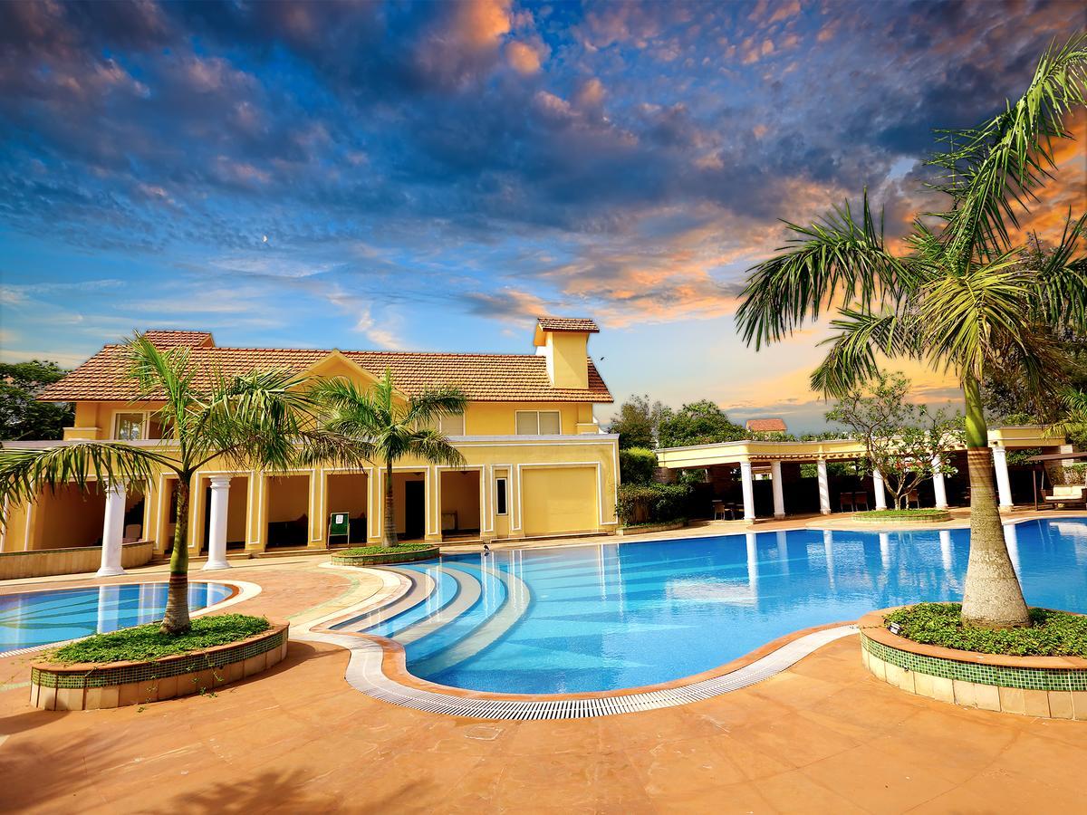 Country Roads Hotel Haora Exterior foto